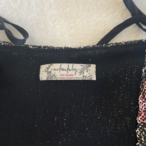 FREE PEOPLE INTIMACY MOODY FLORAL COMBO SEQUENCE MINI DRESS SIZE MEDIUM! GUC - Picture 9 of 11